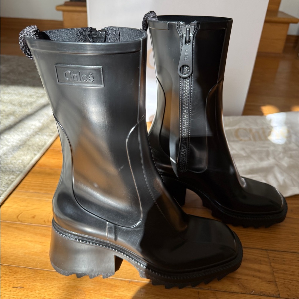 Chloé Betty Rain Boots - Picture 6 of 10